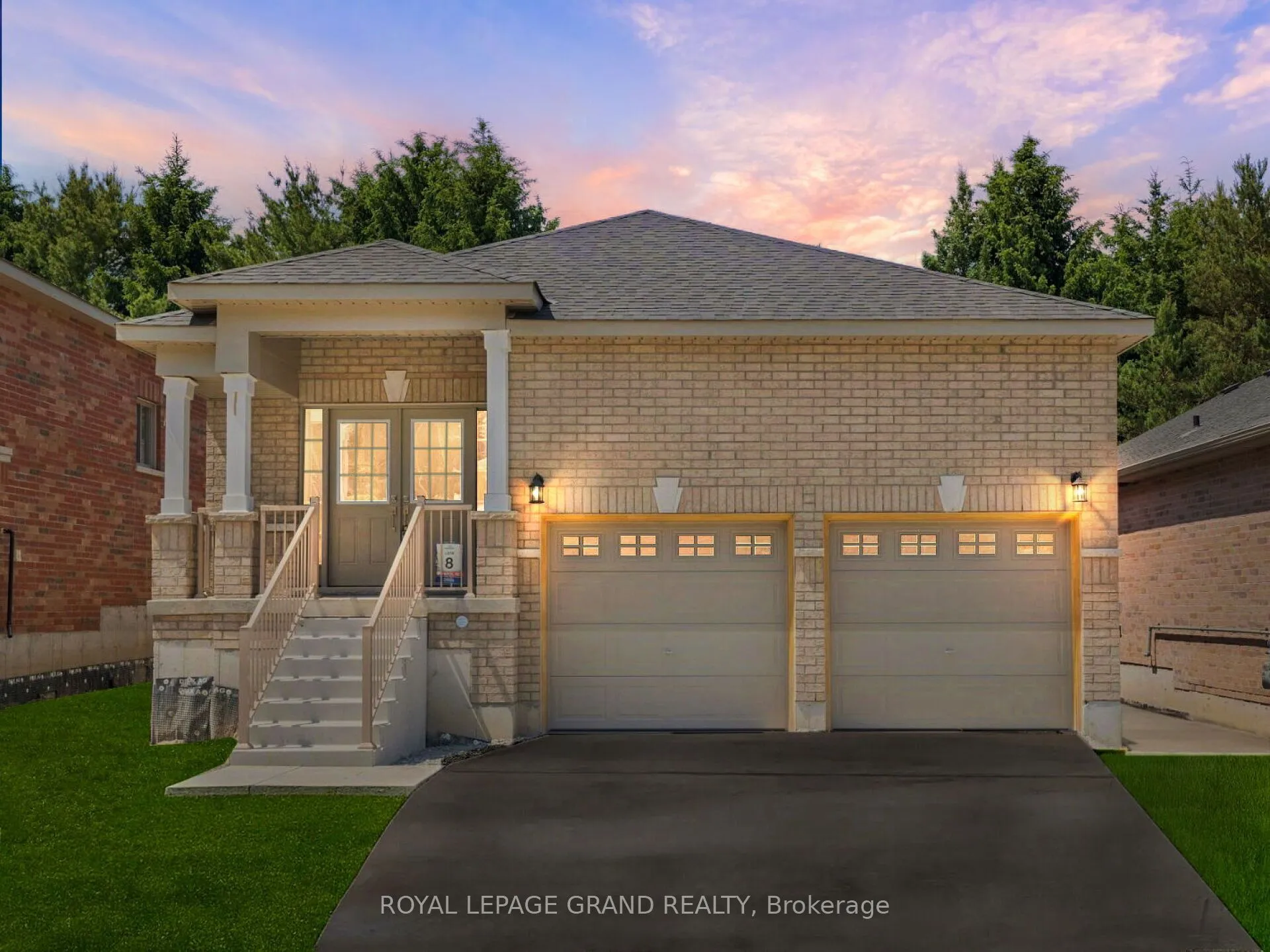 16 Revol Road, Penetanguishene, ON L9M 0W8