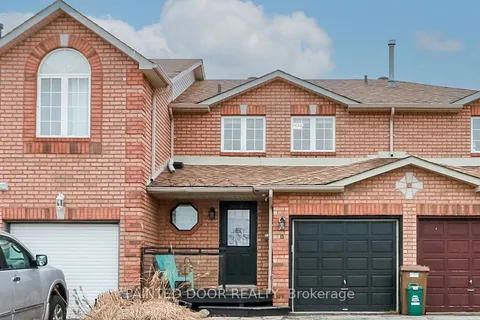 13 Seymour Crescent, Barrie, ON L4N 8N4
