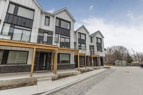 34 Rainwater Lane, Barrie, ON L4N 9J6
