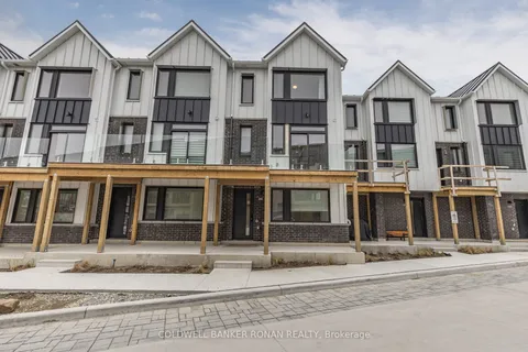 34 Rainwater Lane, Barrie, ON L4N 9J6