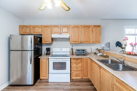 255 Yonge Street, Midland, ON L4R 2B1