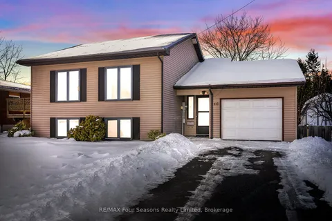 46 East Street, Collingwood, ON L9Y 3W6