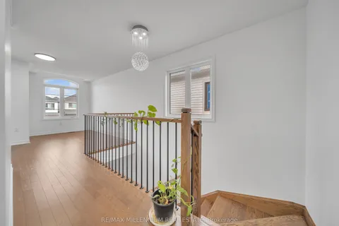 22 PHOENIX BLVD Boulevard, Barrie, ON L9J 0P7