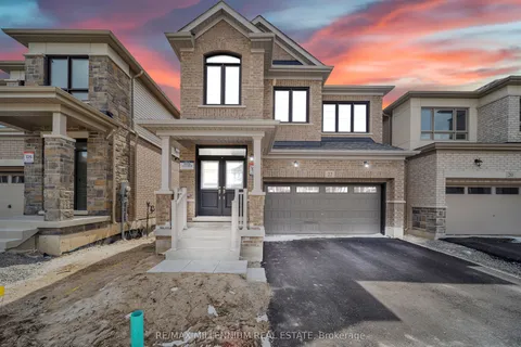 22 PHOENIX BLVD Boulevard, Barrie, ON L9J 0P7