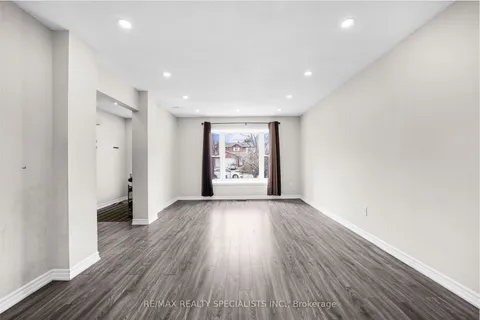 56 Pepler Place, Barrie, ON L4N 5G9