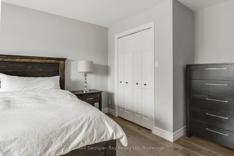 992 Dominion Avenue, Midland, ON L4R 1S9