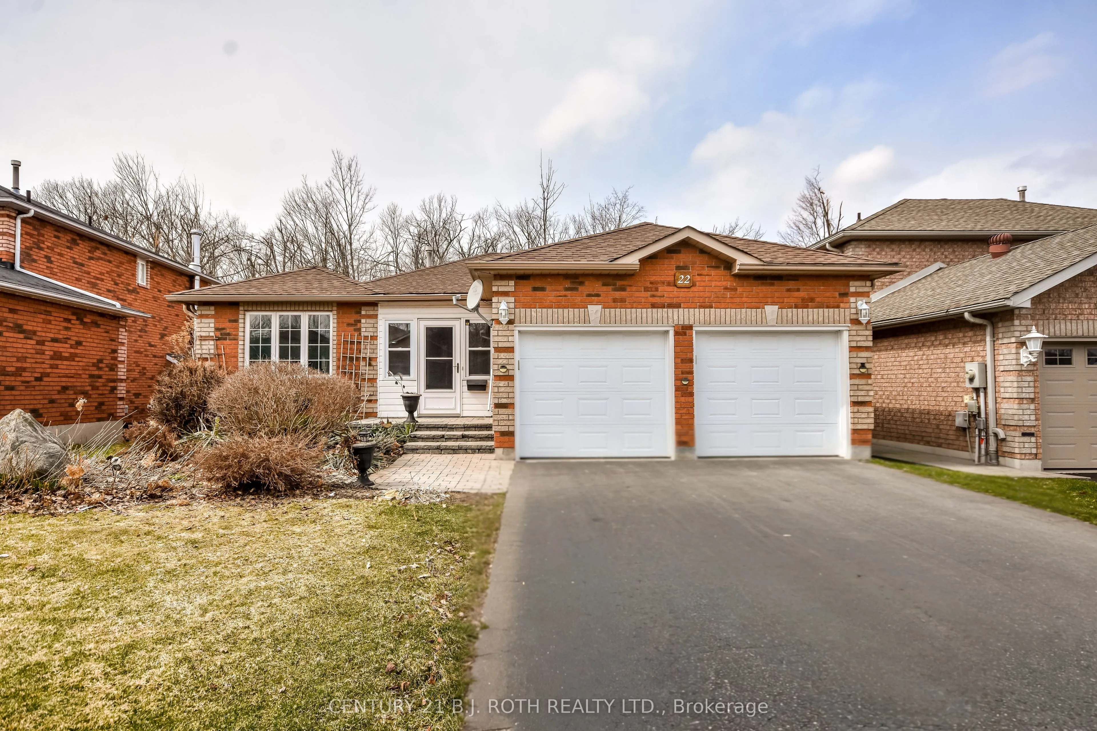 22 Osprey Ridge Road, Barrie, ON L4M 6P2