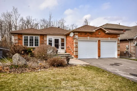 22 Osprey Ridge Road, Barrie, ON L4M 6P2