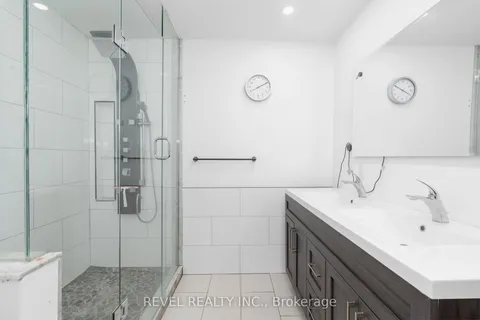 23 Greengables Drive, Oro-Medonte, ON L0L 1T0