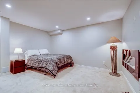 44 Lett Avenue, Collingwood, ON L9Y 0Z5