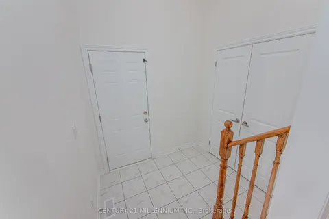 79 Rugman Crescent, Springwater, ON L9X 2A4