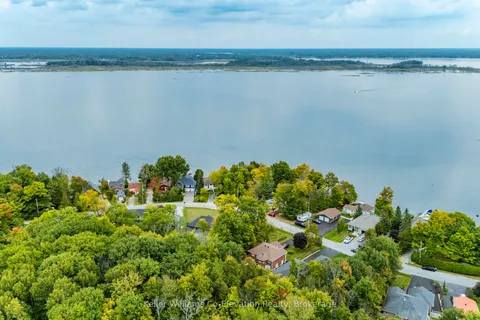 193 ROBINS POINT Road, Tay, ON L0K 2A0