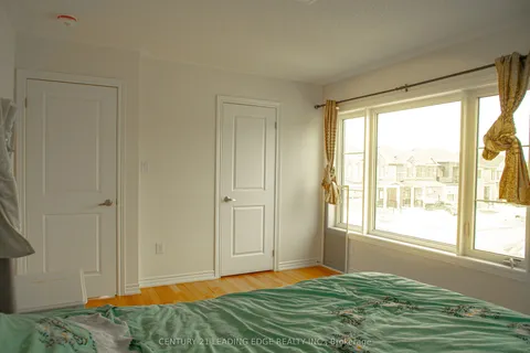 2 Ludlow Drive, Barrie, ON L9J 0L7