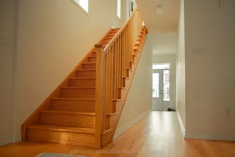 2 Ludlow Drive, Barrie, ON L9J 0L7