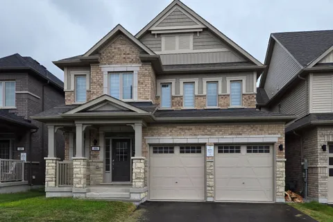 46 COPPERHILL Heights, Barrie, ON L9S 2Z4