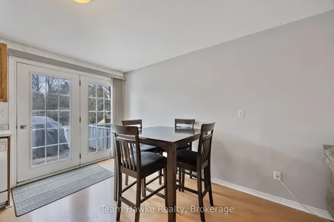707 Algonquin Drive, Midland, ON L4R 4X6