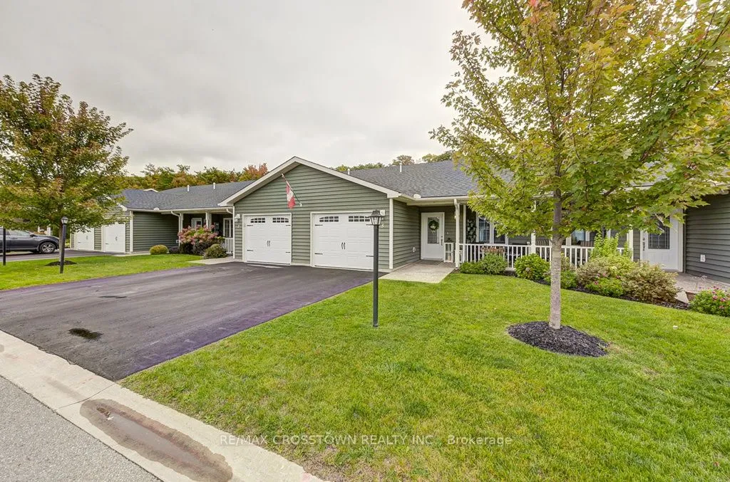 5 Chamberlain Crescent, Penetanguishene, ON L9M 0A6