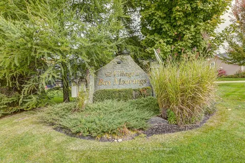 5 Chamberlain Crescent, Penetanguishene, ON L9M 0A6