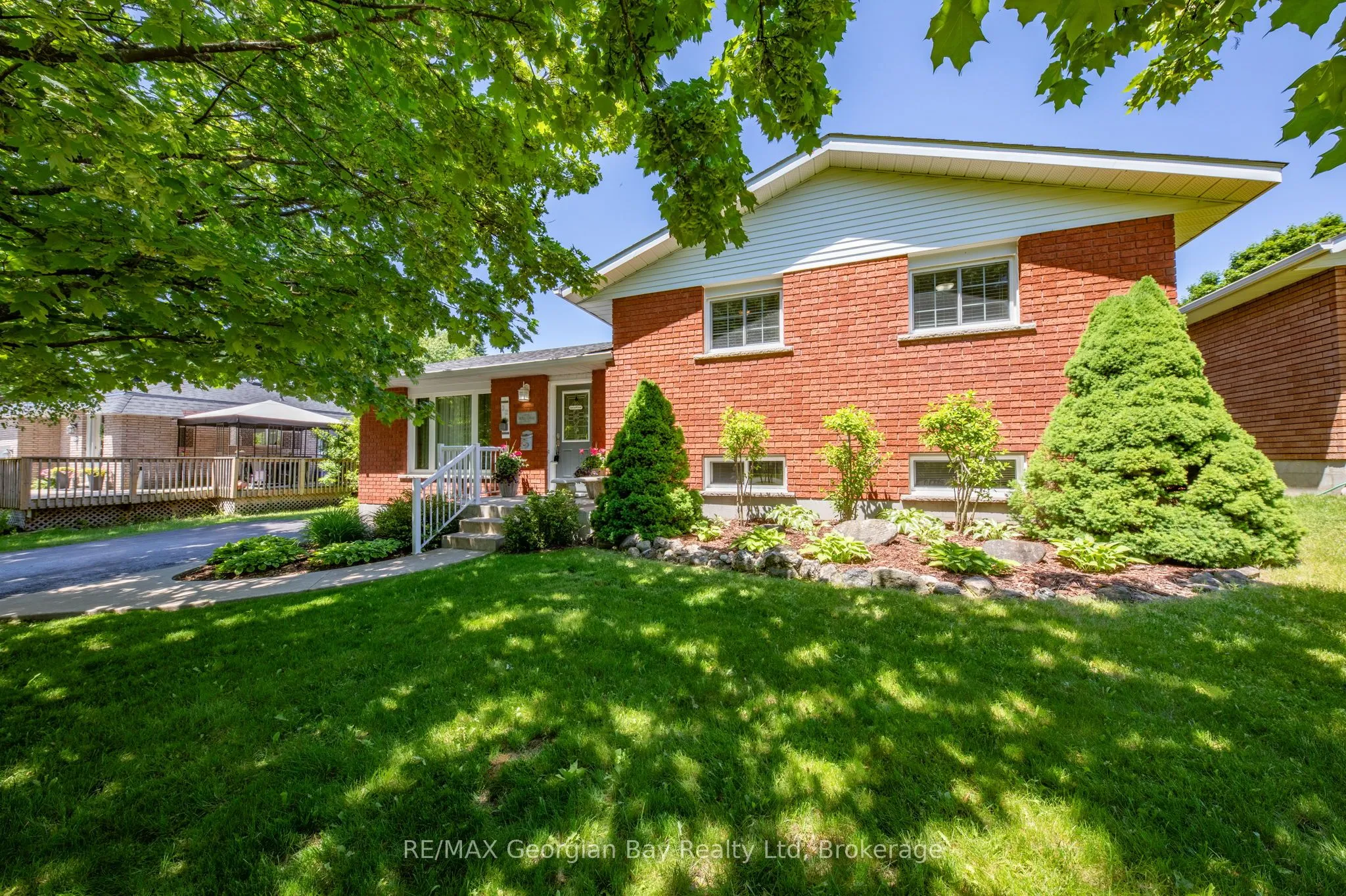32 BONAVENTURE Place, Penetanguishene, ON L9M 1J3