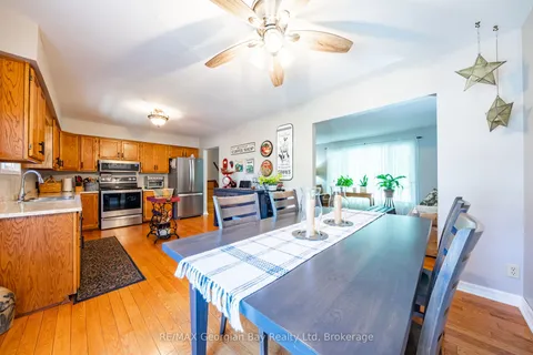 32 BONAVENTURE Place, Penetanguishene, ON L9M 1J3