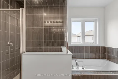 195 Terry Fox Drive, Barrie, ON L9J 0W6