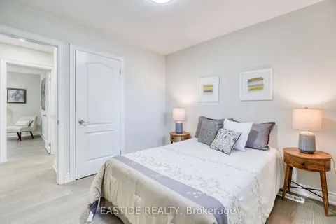 82 Miller Drive, Barrie, ON L4N 9X3