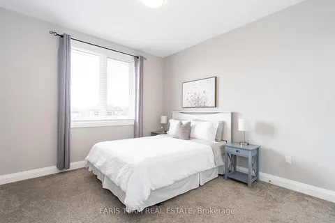 5 Breanna Boulevard, Oro-Medonte, ON L3V 6H2