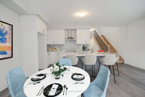 25 Amsterdam Drive, Barrie, ON L9J 0Z4