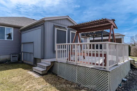 16 O'neill Circle, Springwater, ON L2L 2K0
