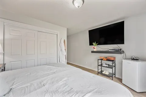 128 Spruce Street, Collingwood, ON L9Y 3G7