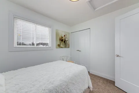 124 Brown Street, Barrie, ON L4N 7V7