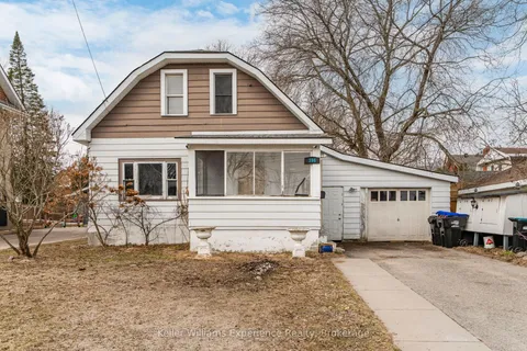 396 Russell Street, Midland, ON L4R 3A8