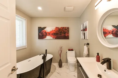 60 Simcoe Road, Ramara, ON L0K 1B0
