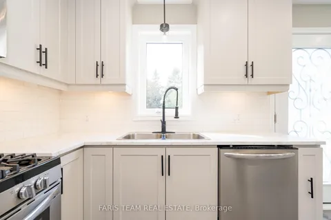 76 Marshall Street, Barrie, ON L4N 3S8