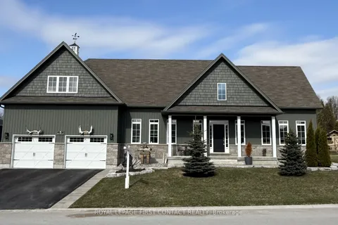 5 Charlie Rawson Boulevard, Tay, ON L0K 2A0