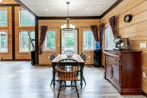 4057 Cambrian Road, Severn, ON L0K 2B0