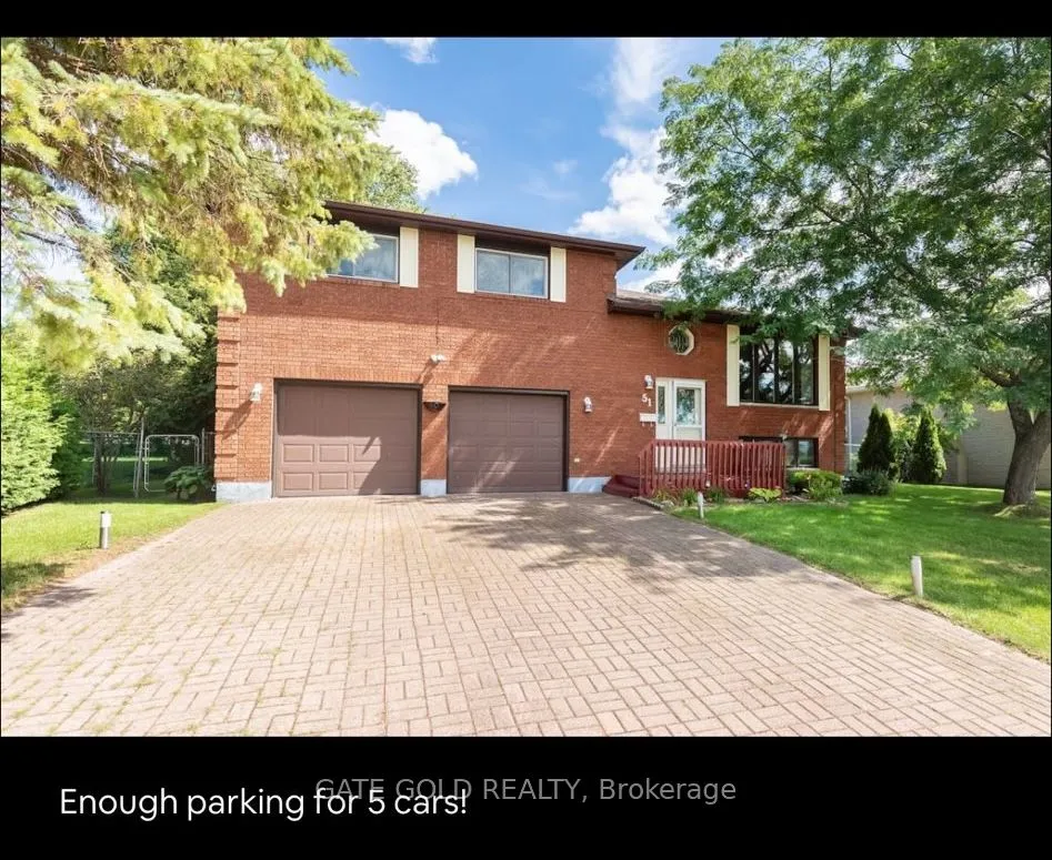 51 Beck Boulevard, Penetanguishene, ON L9M 1E2