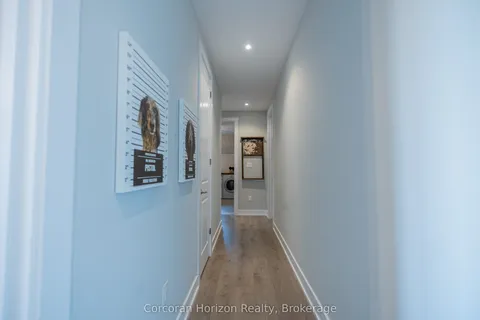 12 REIDS Ridge, Oro-Medonte, ON L0K 1N0