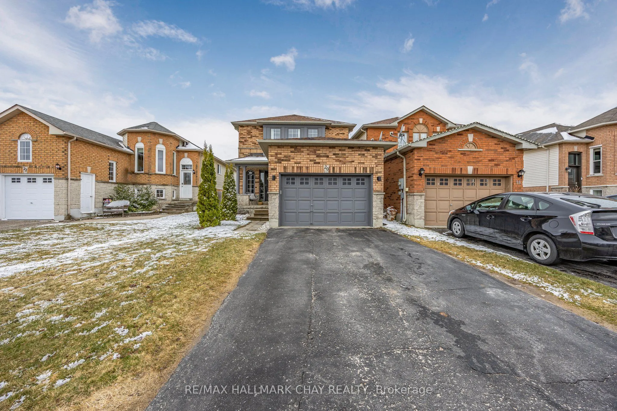 20 BASSWOOD Drive, Barrie, ON L4N 9P1