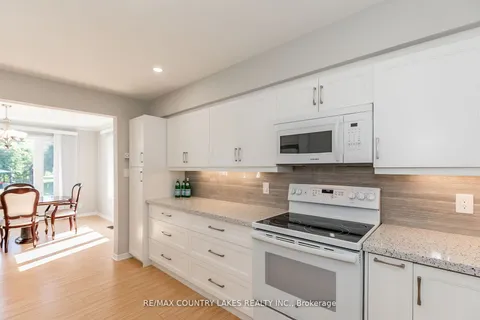 47 Lake Avenue, Ramara, ON L0K 1B0