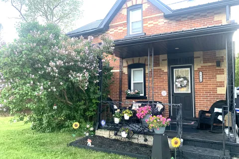 2834 County Road 124 Road, ON L0M 1H0