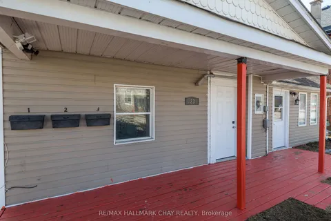 23 Elgin Street, Orillia, ON L3V 1R8
