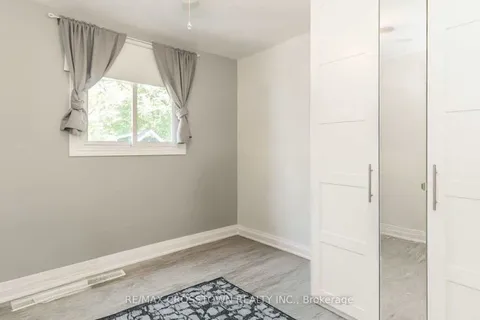 47 Lakeshore Road, Oro-Medonte, ON L0L 2E0