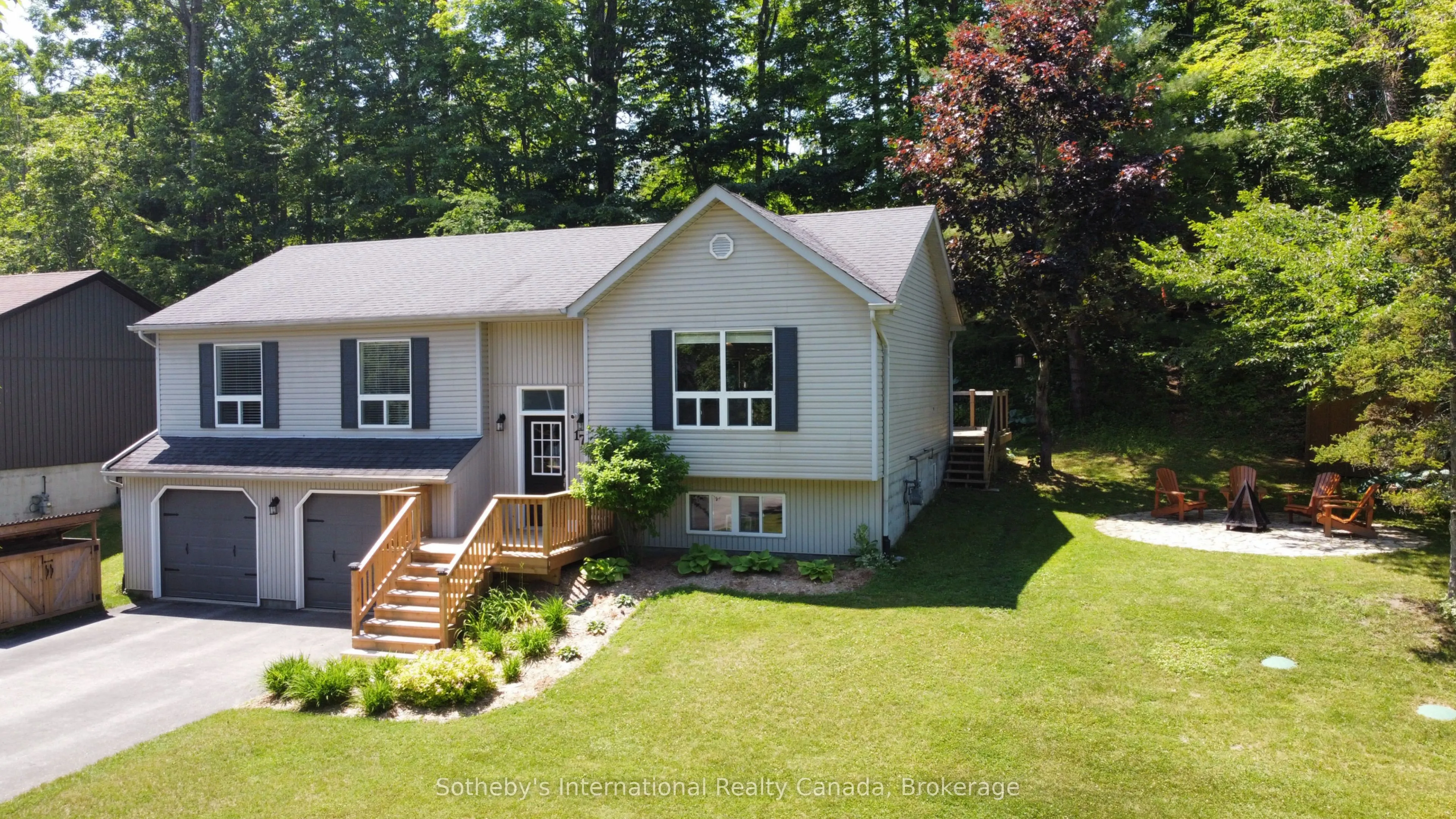 17 Sugarbush Road, Oro-Medonte, ON L0K 1E0