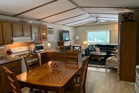 5216 County Road 90 N/A, Springwater, ON L0L 1T0