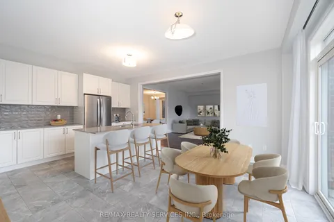 8 Sweet Cicely Street, ON L9X 2C7