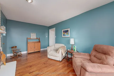 122 Marshall Street, Barrie, ON L4N 4L5