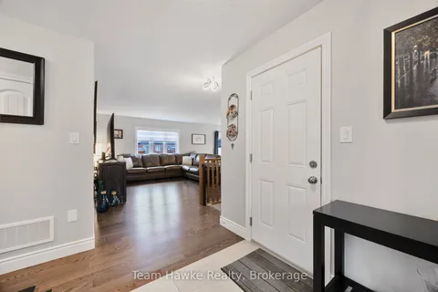 9 Cardinal Court, Tay, ON L0K 2A0