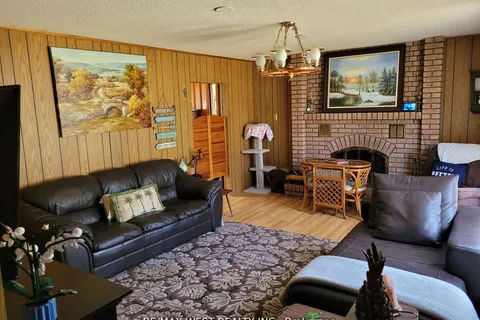 16 Fredrick Avenue, Tiny, ON L0L 1P0