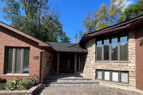 16 Thicketwood Place, Ramara, ON L0K 1B0
